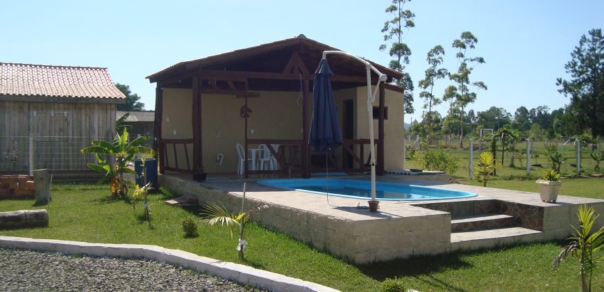 casa de pedra e  costaneira rustica