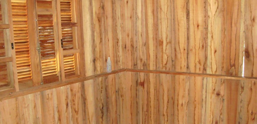 casa  mista  em condominio