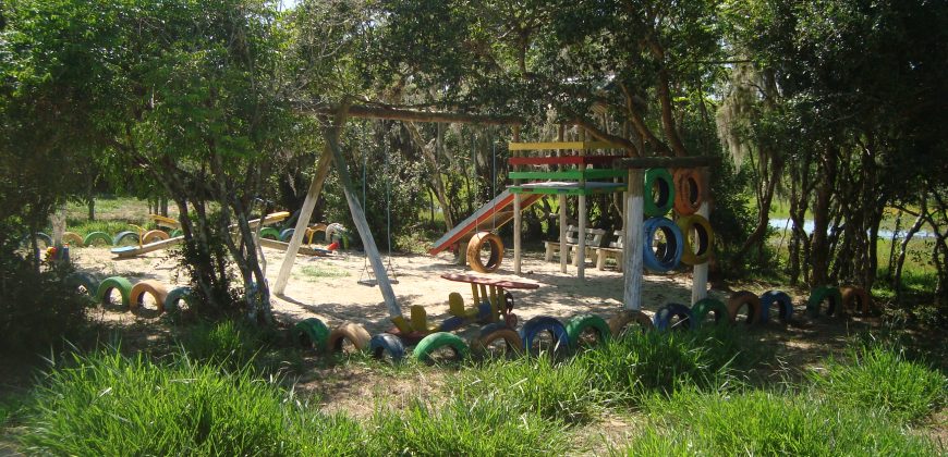 casa  mista  em condominio