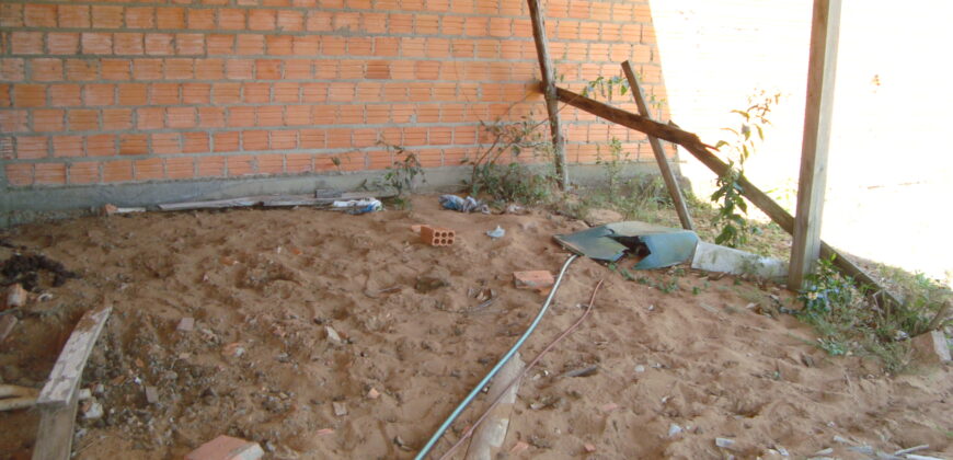 1 hectar c/ duas casas simples
