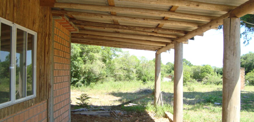 1 hectar c/ duas casas simples