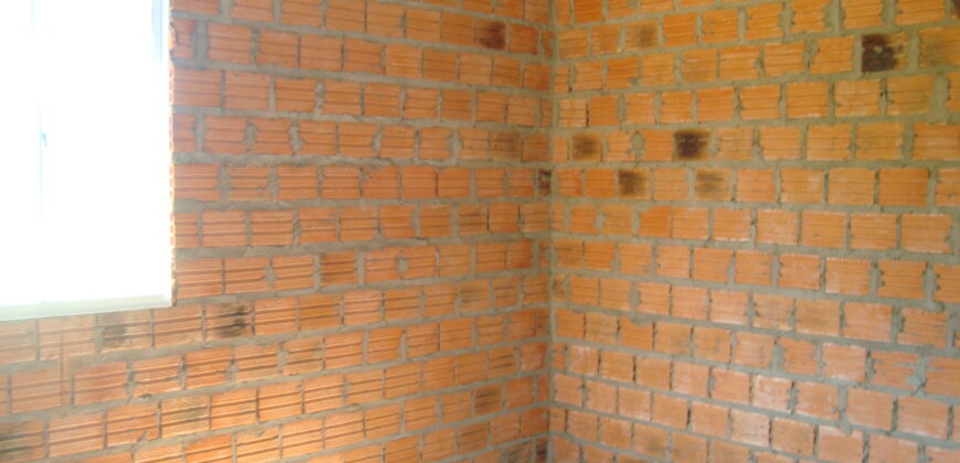 1 hectar c/ duas casas simples