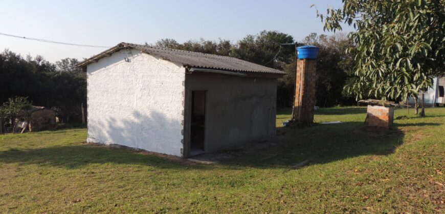 Ótima chácara com 2Ha, açude, casa, galpão, pomar, poço artesiano