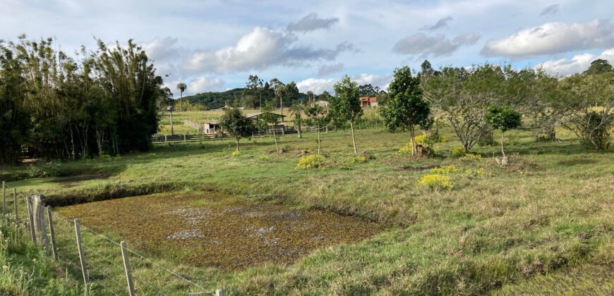 2 hectares , galpão, casa de alv, açude, galinheiro parada 91 aguas claras viamão