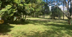 sitio  c / casa estilo rustica  condomínio  lancer