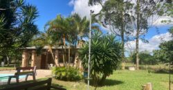 sitio  c / casa estilo rustica  condomínio  lancer
