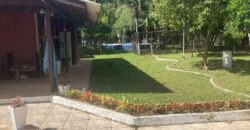sitio  c / casa estilo rustica  condomínio  lancer