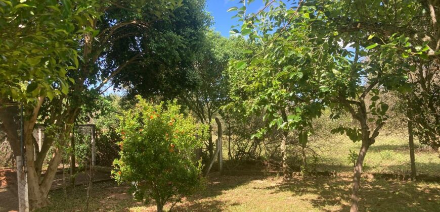 sitio  c / casa estilo rustica  condomínio  lancer