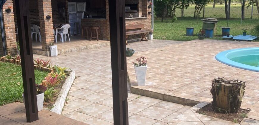 sitio  c / casa estilo rustica  condomínio  lancer