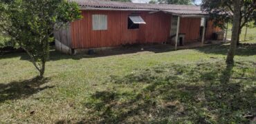 casa c/ 2 hectares parque eldorado 8 km da BR 290