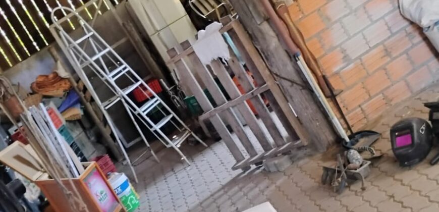 casa á 500 metros da rs 040 aguas claras viamão