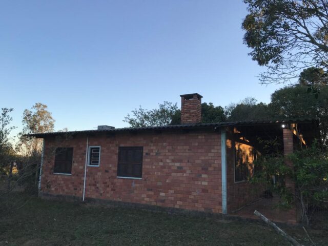 casa na parada 90 Águas Claras Viamão