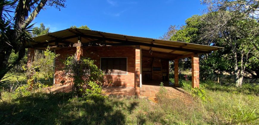 casa na parada 90 Águas Claras Viamão