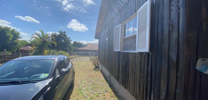 sítio em condomínio fechado com casa de costaneira duplada