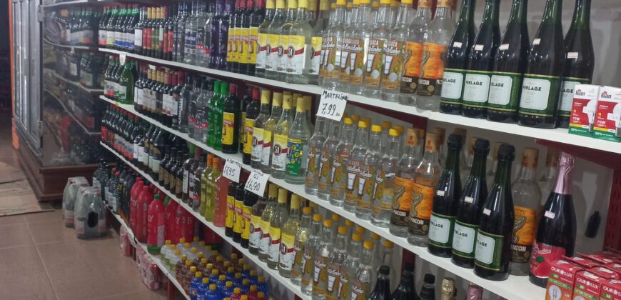 supermercado á venda