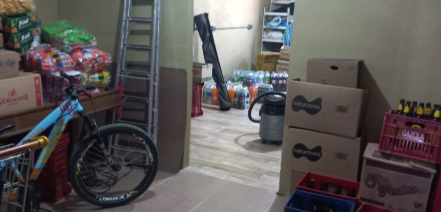 supermercado á venda
