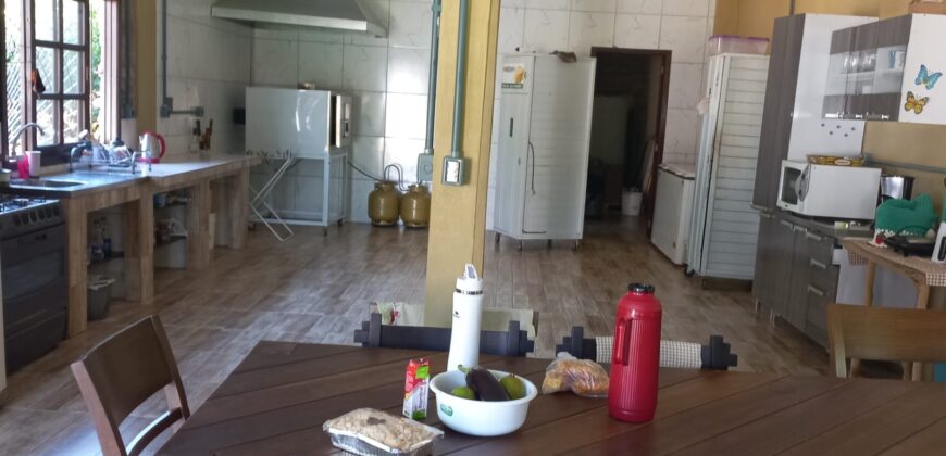 supermercado á venda