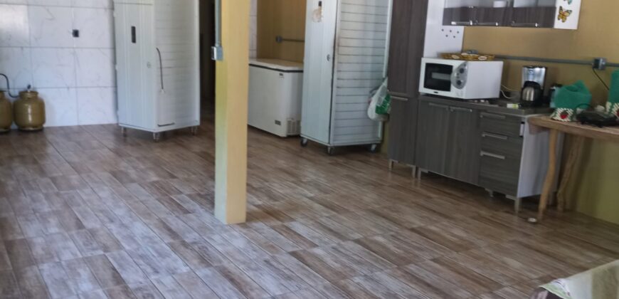 supermercado á venda