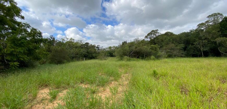 terreno  2500 m2  cercado