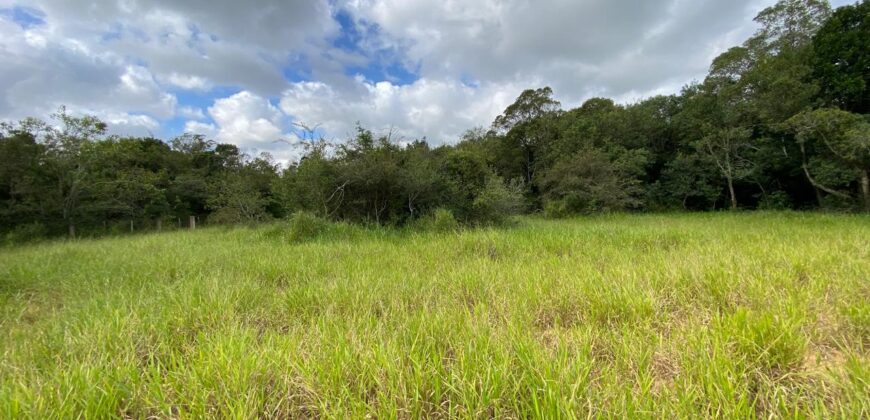 terreno  2500 m2  cercado
