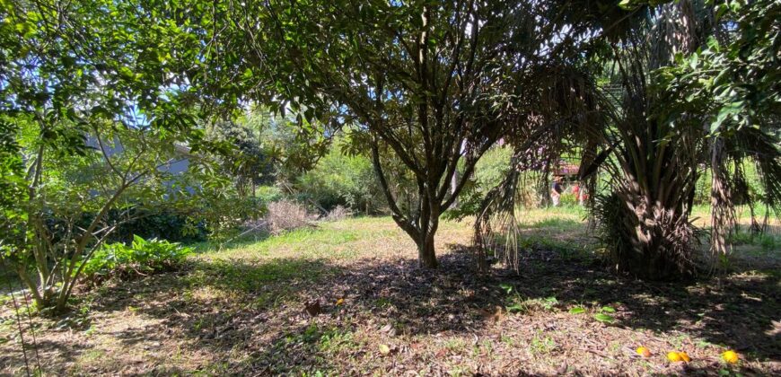 Ótimo terreno com 1.857m² dentro de condomínio fechado