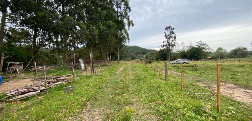 chacara de 3200 m2  estrada Rancho alegre Águas claras  Viamão