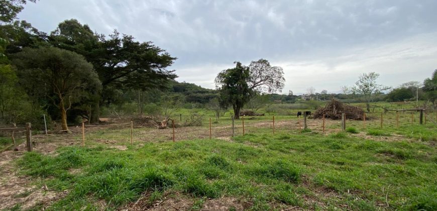 chacara de 3200 m2  estrada Rancho alegre Águas claras  Viamão