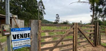 chacara de 3200 m2  estrada Rancho alegre Águas claras  Viamão