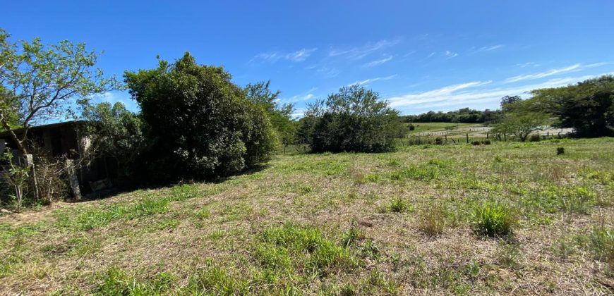 chácara  medindo 5536 m2     2km da rs 040